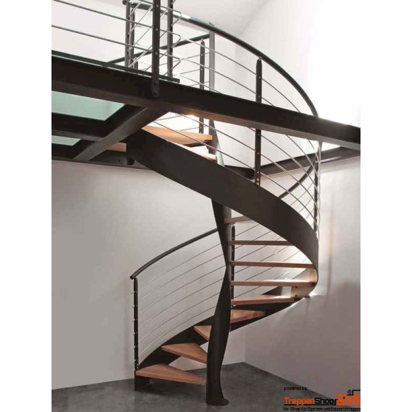 Spindeltreppe Ortensia C Ø 200 cm, 12 Steigungen (11 Stufen + Podest), Geschosshöhe 216 - 258 cm, mit Aussen- und Innenwange mit Massivholzstufen aus Buche, inkl. Relinggeländer mit 5 Untergurten aus Edelstahl.