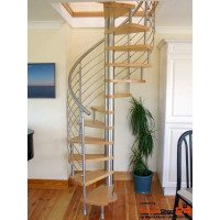 Spindeltreppe Ninfea Inox Ø 210 cm