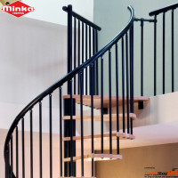 Spindeltreppe Spiral Effect Ø 140 cm schwarz / Buche