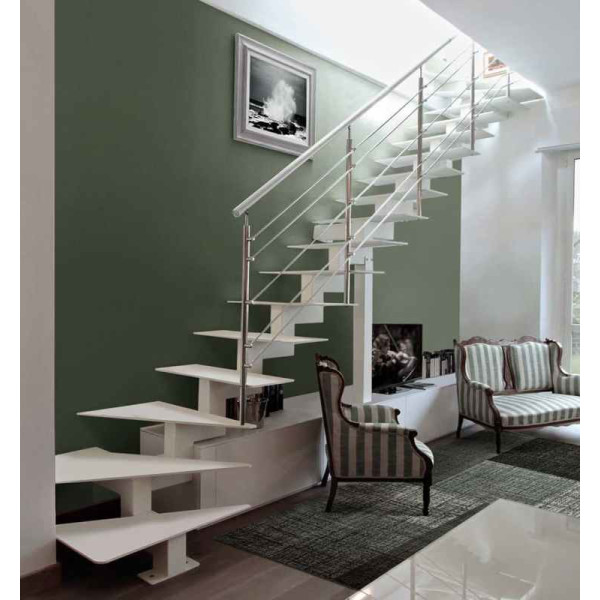 Mittelholmtreppe Geranio Steel A Zick Zack als Maßanfertigung gerade Stufen aus Buche natur oder gebeizt, Materialstärke ca. 40 mm, Mittelholm aus Stahl 100 x 100 mm in Zick Zack Form auf Wunsch gegen Mehrpreis geteilt, optional mit Geländer aus Pfosten Edelstahl Ø 30 mm mit 6 Untergurten Edelstahl Ø 10 mm und einem Holzandlauf Ø 50 mm, alle Metallteile pulverbeschichtet.