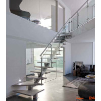 Mittelholmtreppe Geranio M Inox als Maßanfertigung gerade Stufen aus Buche natur oder gebeizt, Materialstärke ca. 40 mm, Mittelholm aus Stahl 100 x 100 mm auf Wunsch gegen Aufpreis geteilt lieferbar, optional mit Geländer aus Edelstahlpfosten Ø 30 mm mit Glaspanellen 4+4 mm extra hell und einem Edelstahlhandlauf Ø42 mm oder Holzhandlauf Ø 50 mm, alle Metallteile pulverbeschichtet.