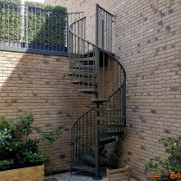 Spindeltreppe Mughetto Zink Ø 230 cm